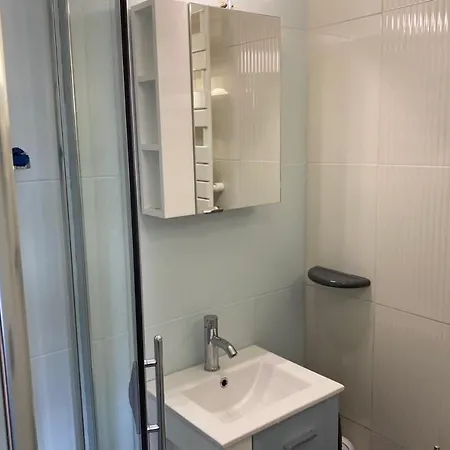 Cosy 7 Minutes Walk From The Sea! Mandelieu