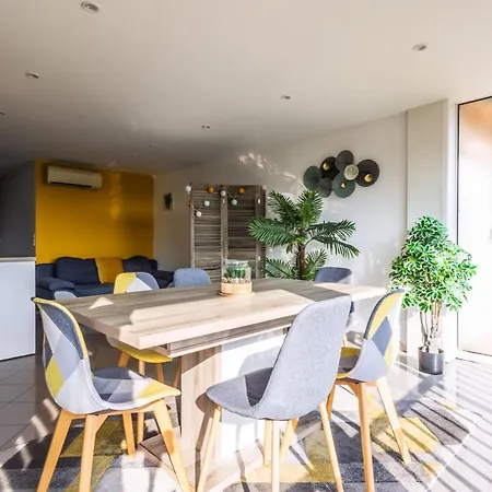 Cosy 7 Minutes Walk From The Sea! * Mandelieu-la-Napoule